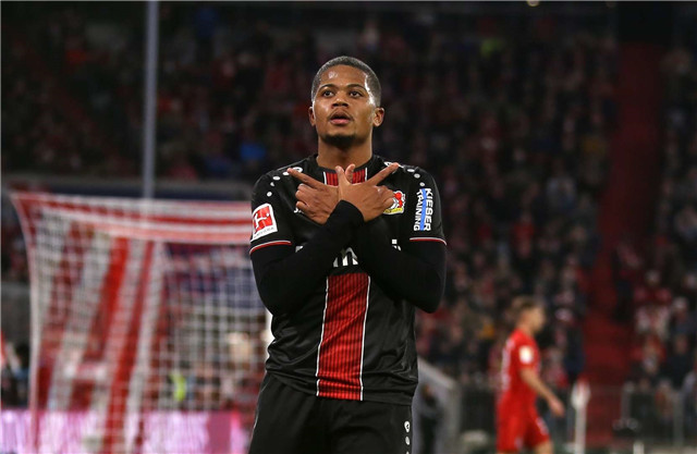 开云体育直播-尤文图斯获胜，取得小组出线资格