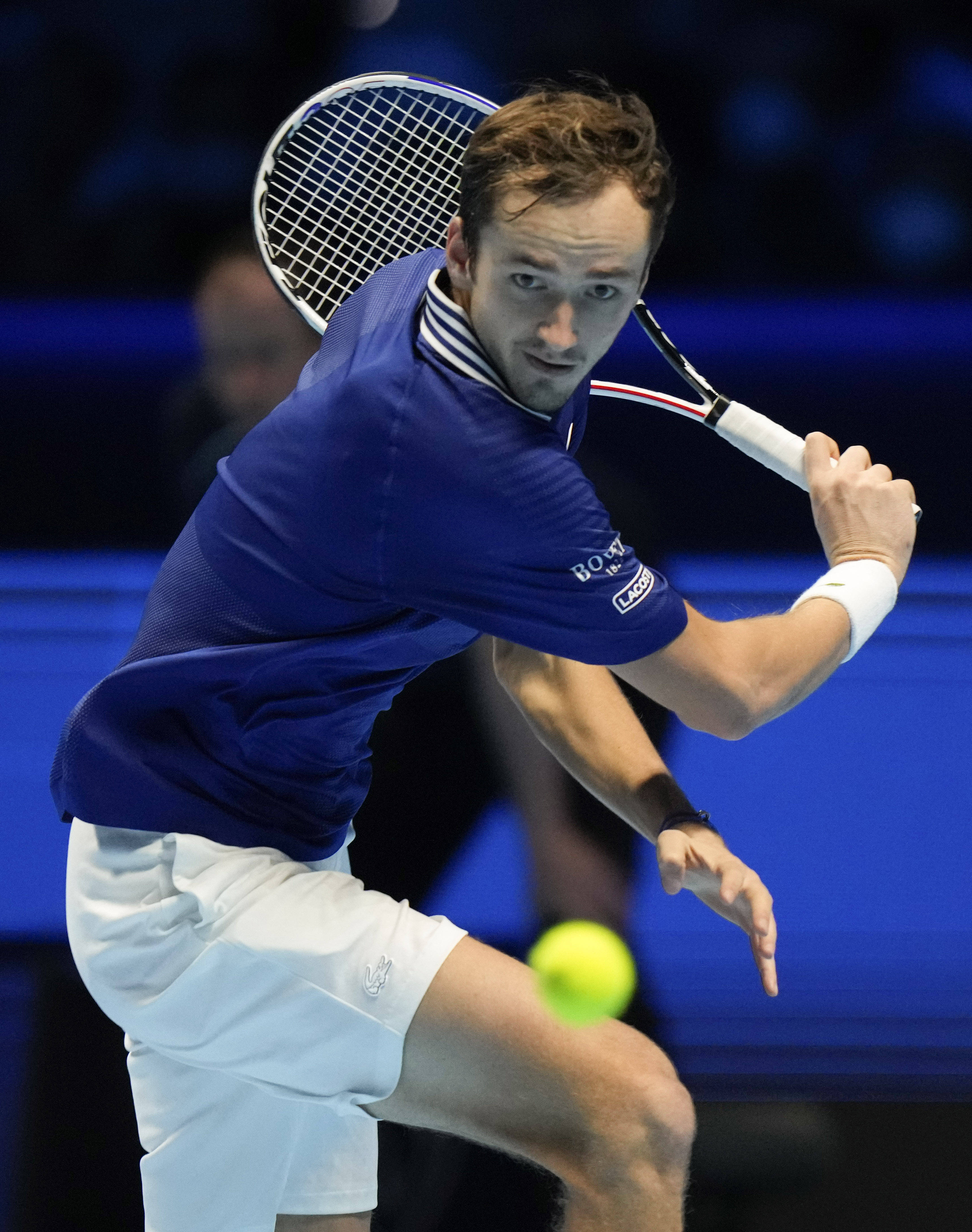 西班牙网球队强势欧洲网球队,梅德韦杰夫关键制胜的简单介绍 西班牙网球队强势欧洲网球队,梅德韦杰夫关键制胜的简单介绍