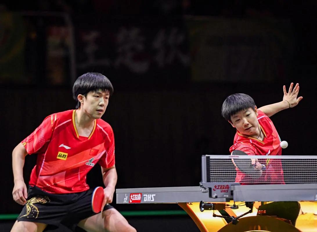 包含韩国乒乓球队险胜法国乒乓球队，波尔制霸全场的词条
