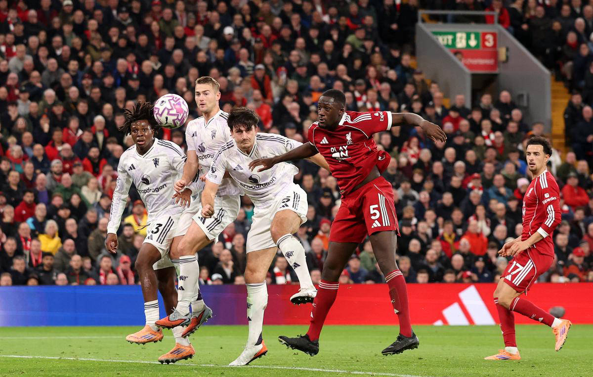 热刺客场逆转，战胜对手取得三分